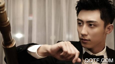 黄景瑜充电提示音app最新版